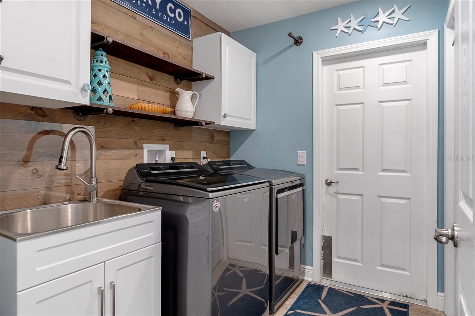 CANTERBURY LAKE ESTATES SECOND ADD - Residential