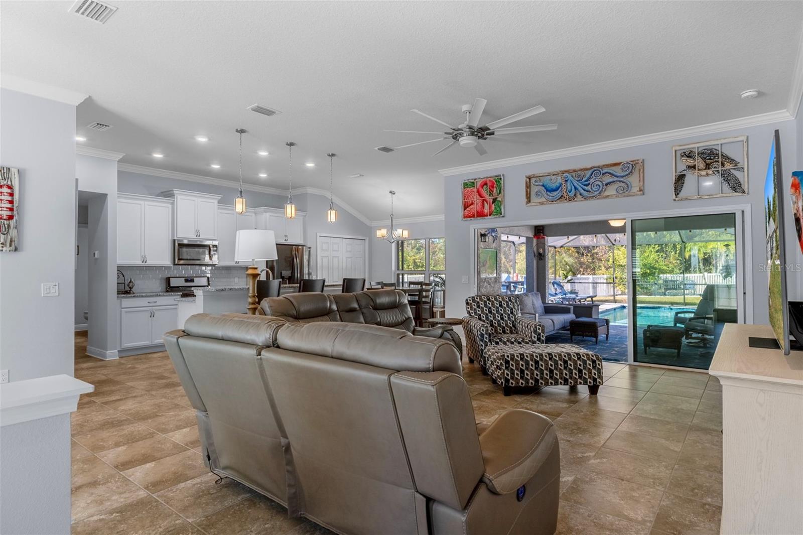 CANTERBURY LAKE ESTATES SECOND ADD - Residential