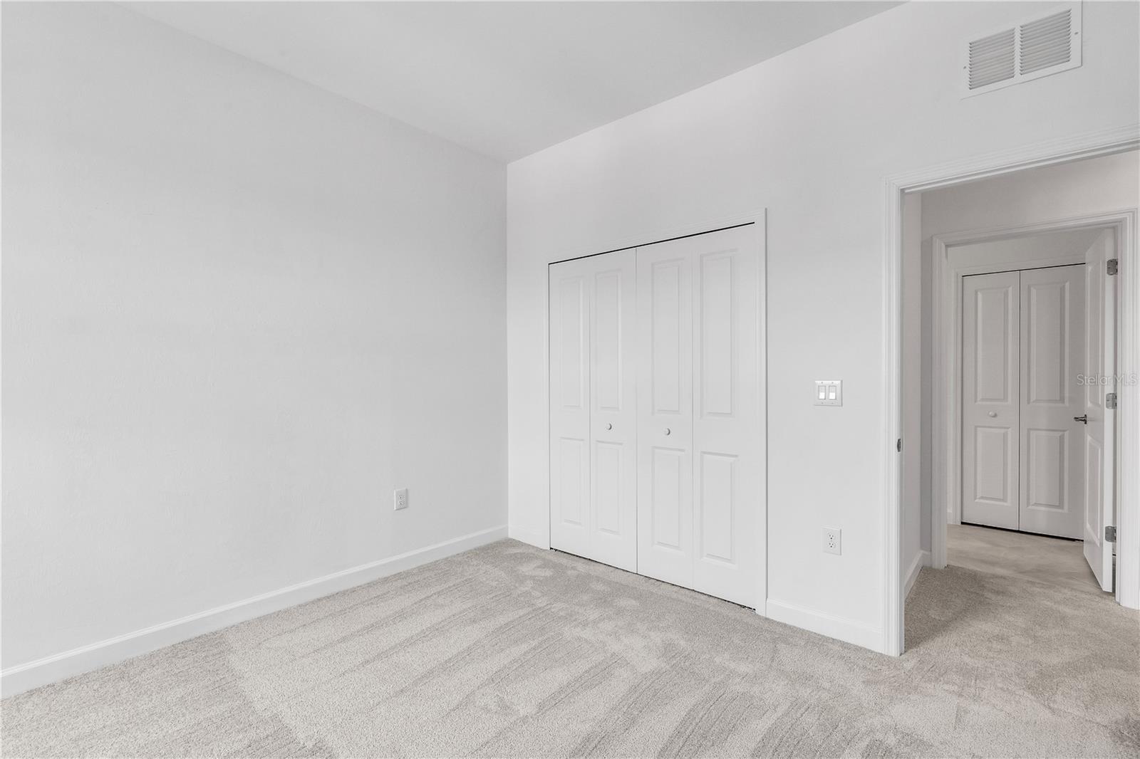 LORRAINE LAKES PH IIA - Residential Lease