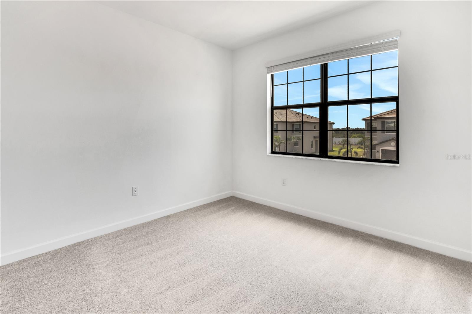 LORRAINE LAKES PH IIA - Residential Lease