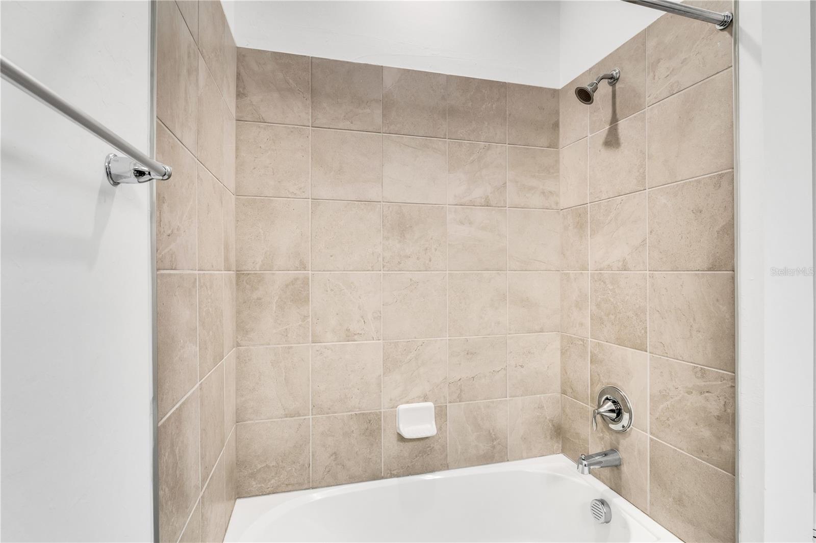 LORRAINE LAKES PH IIA - Residential Lease