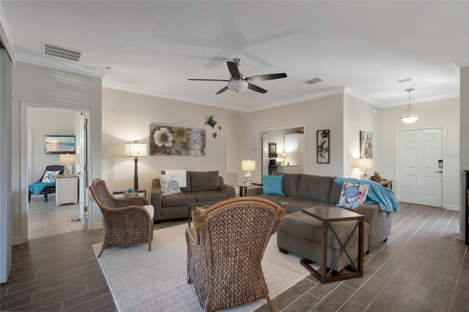 3710 PLYMOUTH DRIVE