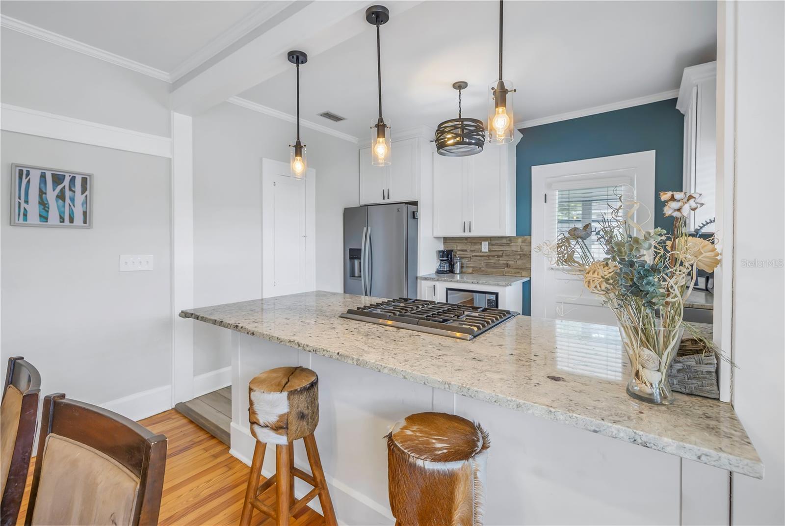 BAY SHORE REV - Residential