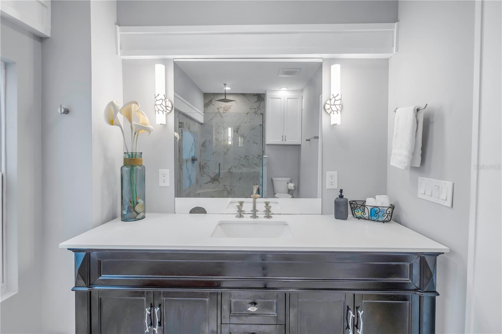 BAY SHORE REV - Residential