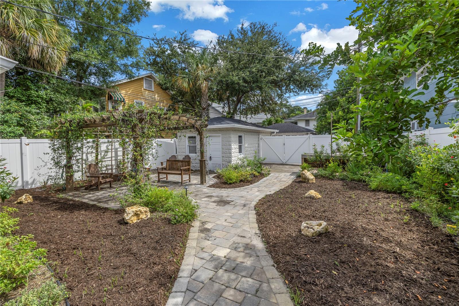 BAY SHORE REV - Residential