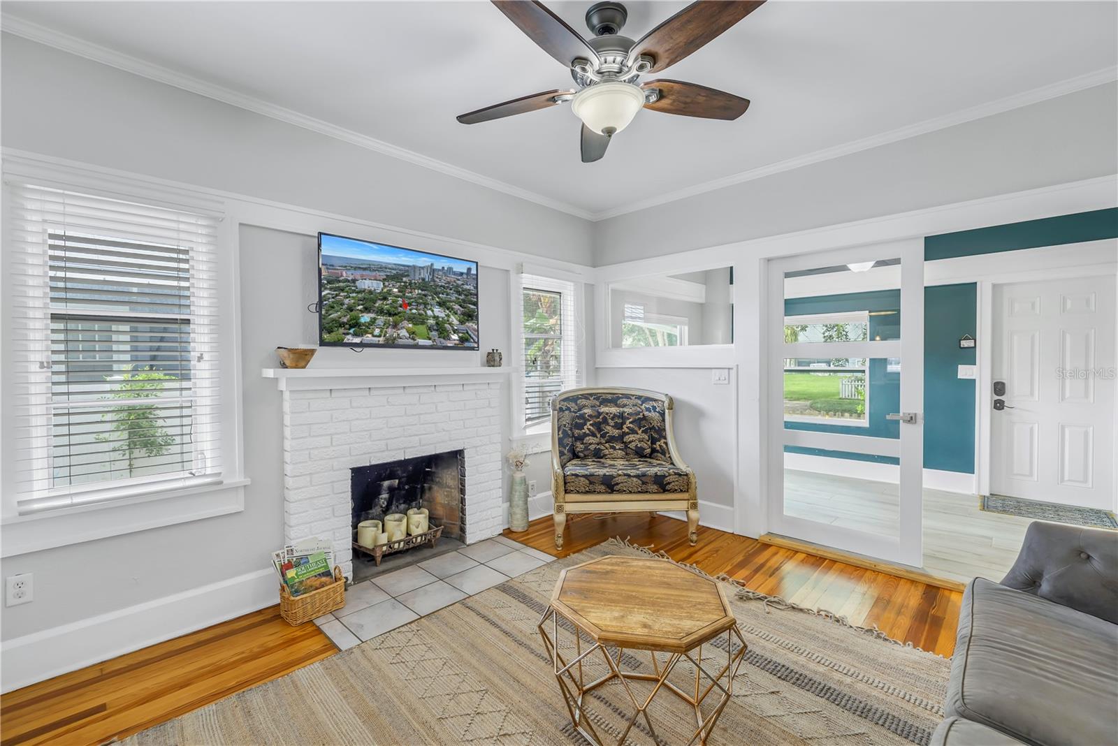 BAY SHORE REV - Residential