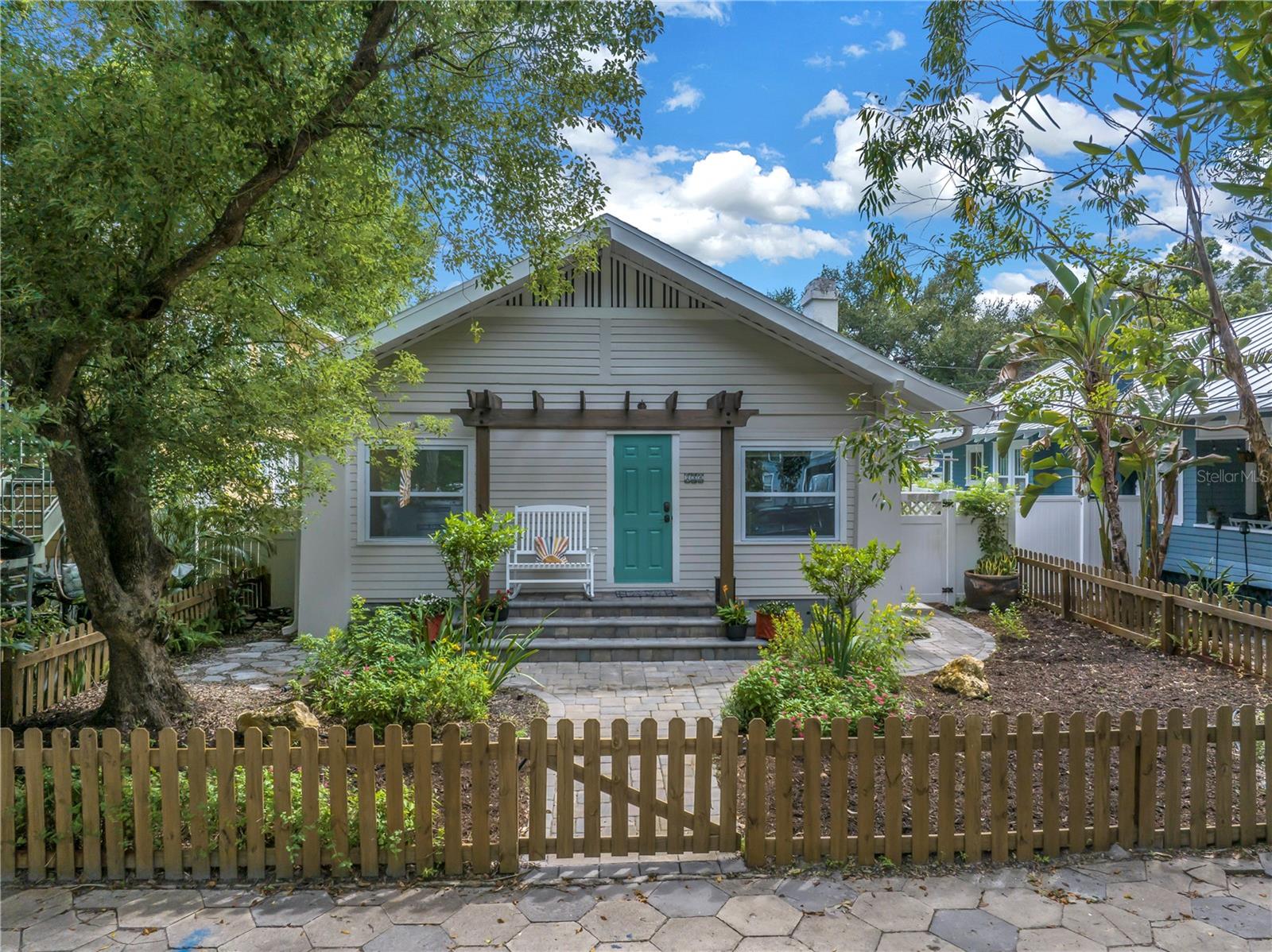 BAY SHORE REV - Residential