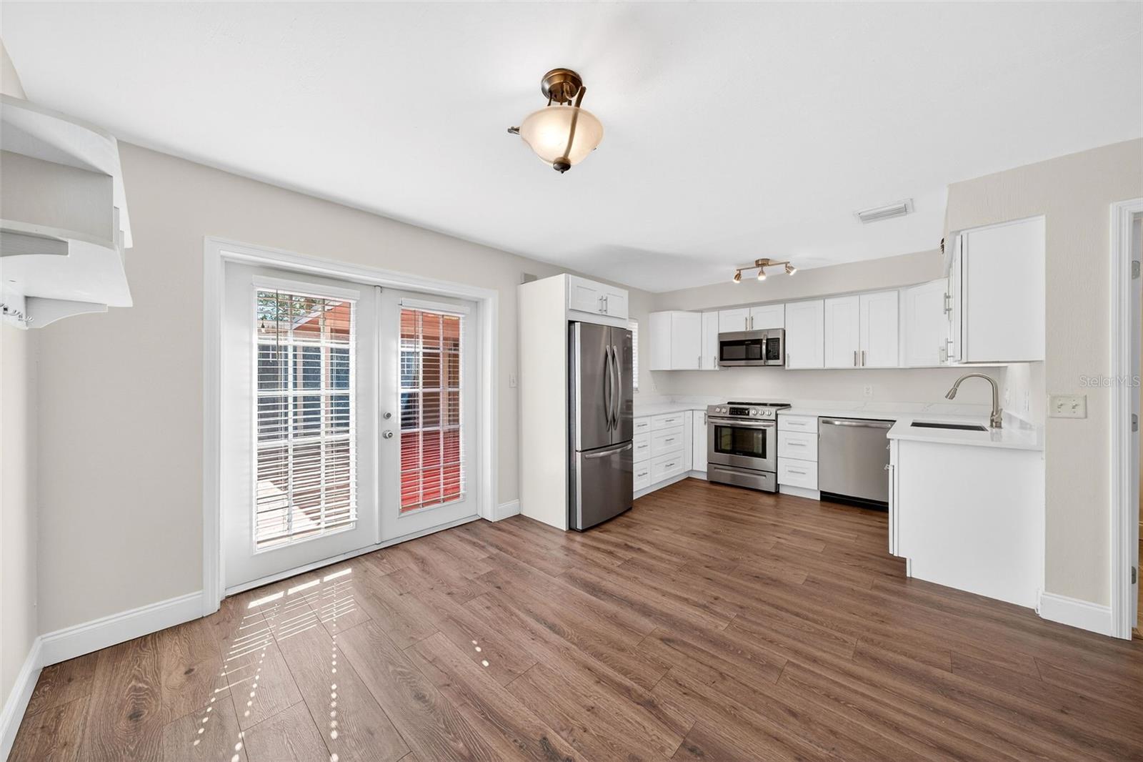 3104 HARRISON AVENUE C 18