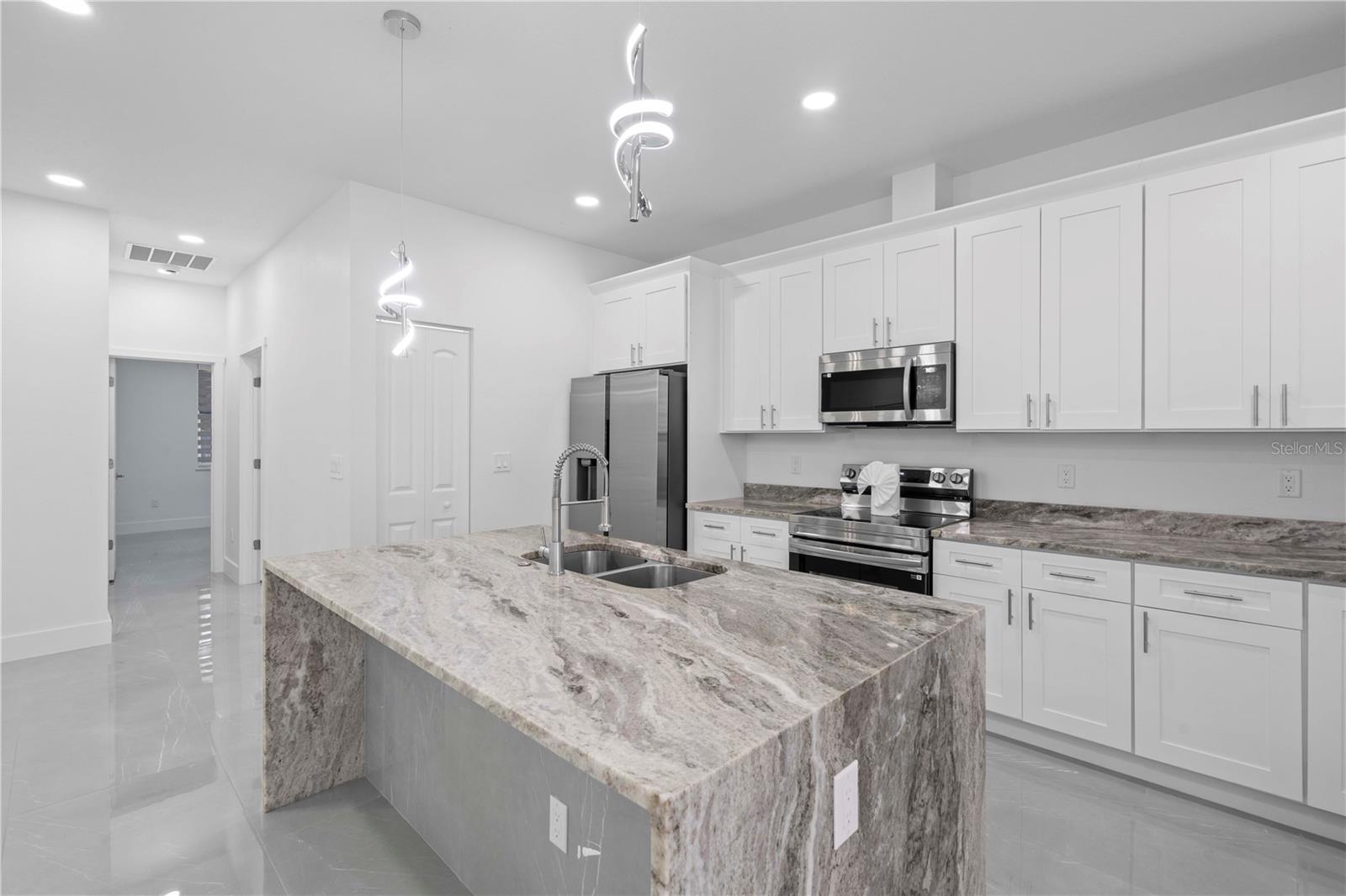 SUNILAND 2 - Residential