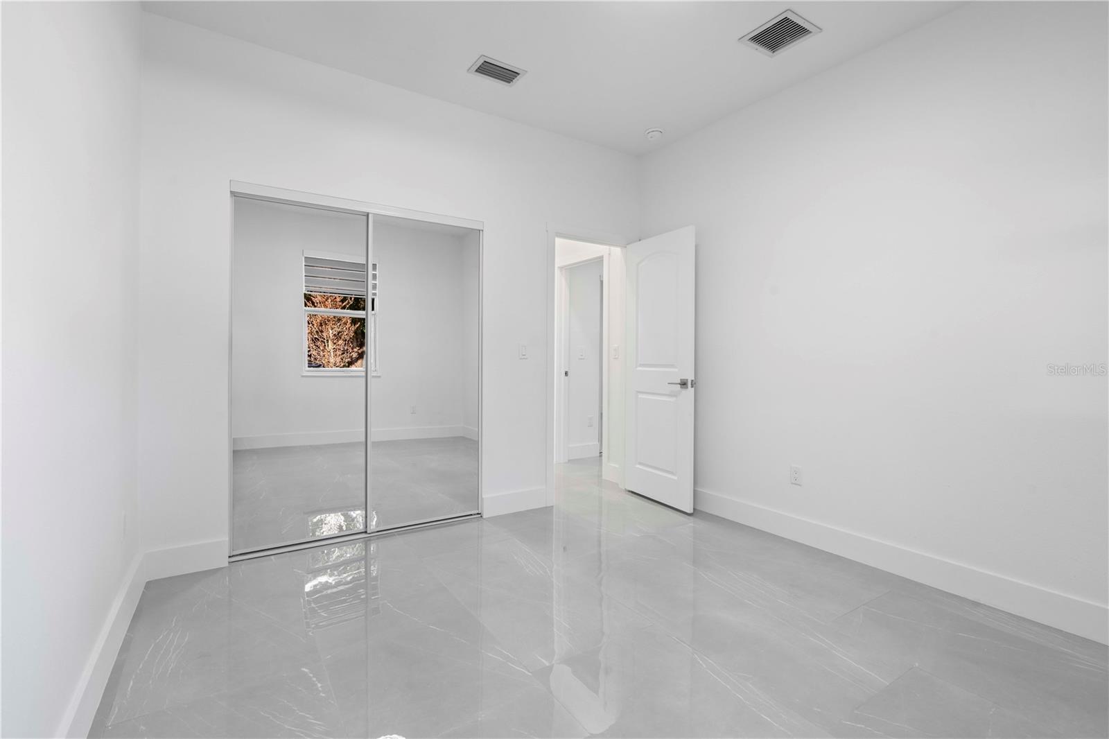 SUNILAND 2 - Residential