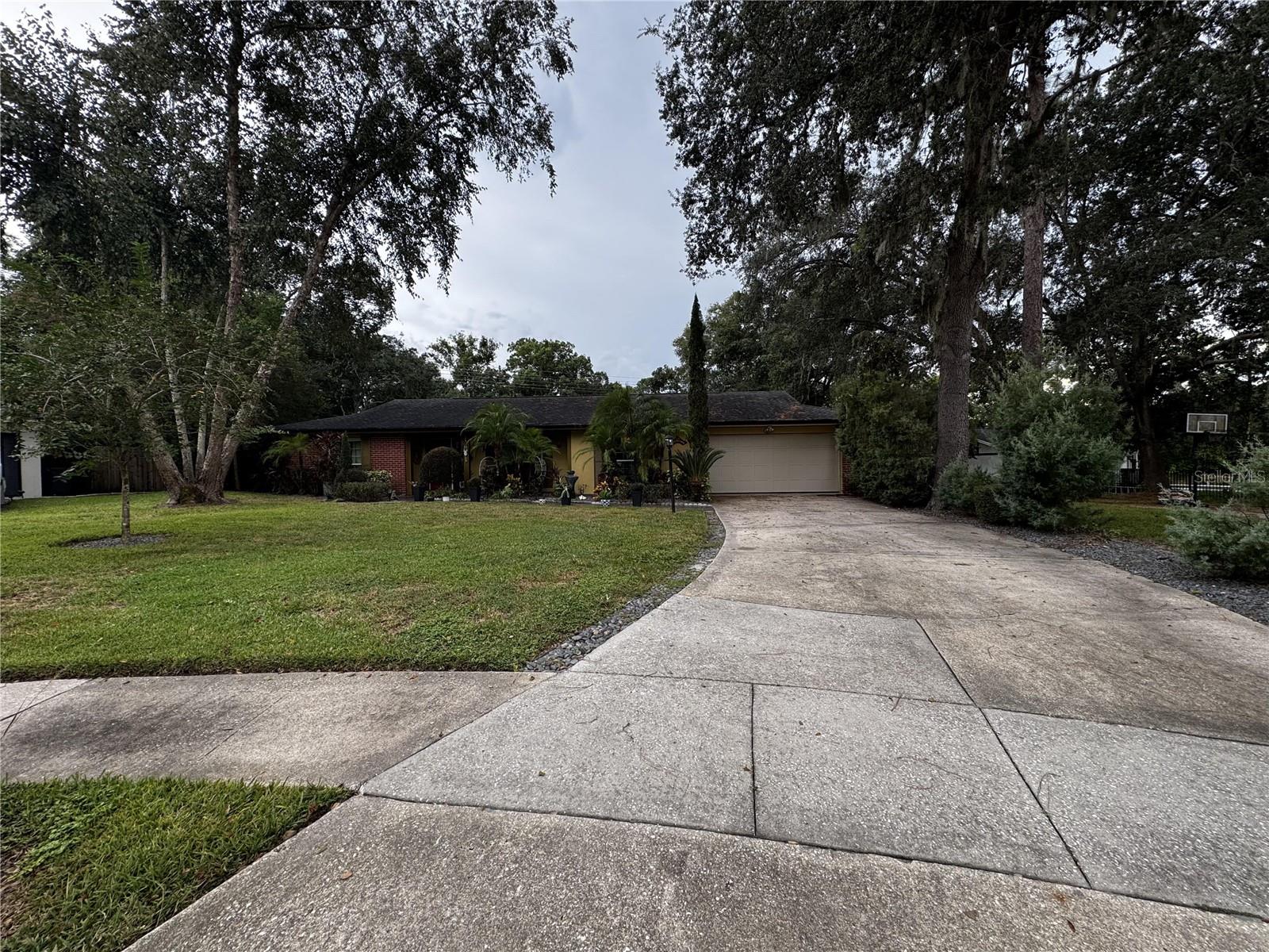 SWEETWATER OAKS - Residential