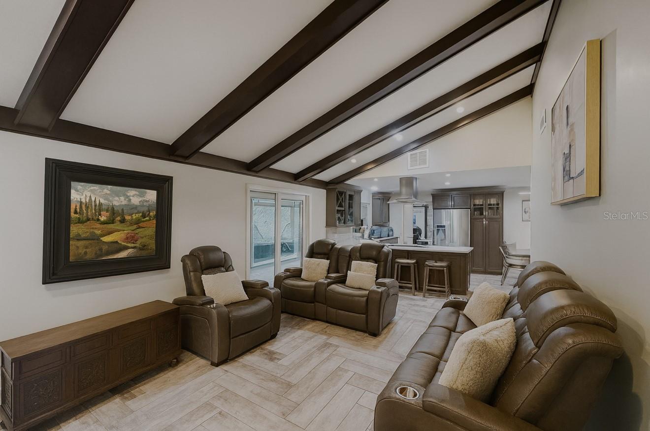 414 TIMBERCOVE CIRCLE