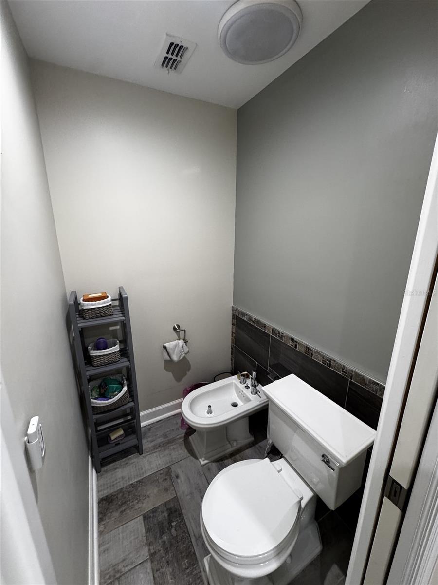 SWEETWATER OAKS - Residential