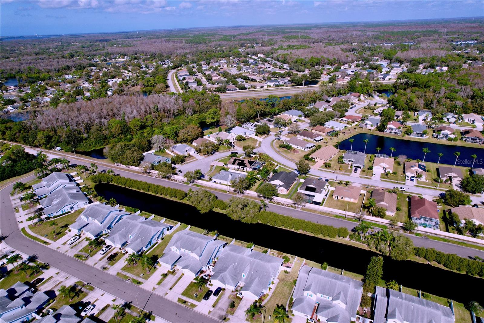 SUN KETCH TWNHMS AT CYPRESS LAKES - Residential