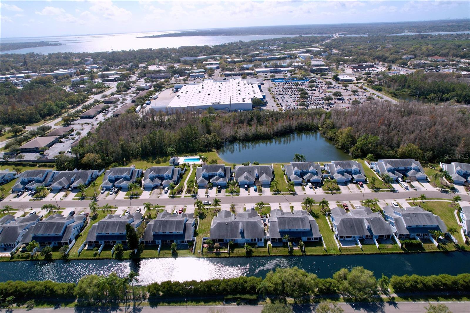 SUN KETCH TWNHMS AT CYPRESS LAKES - Residential