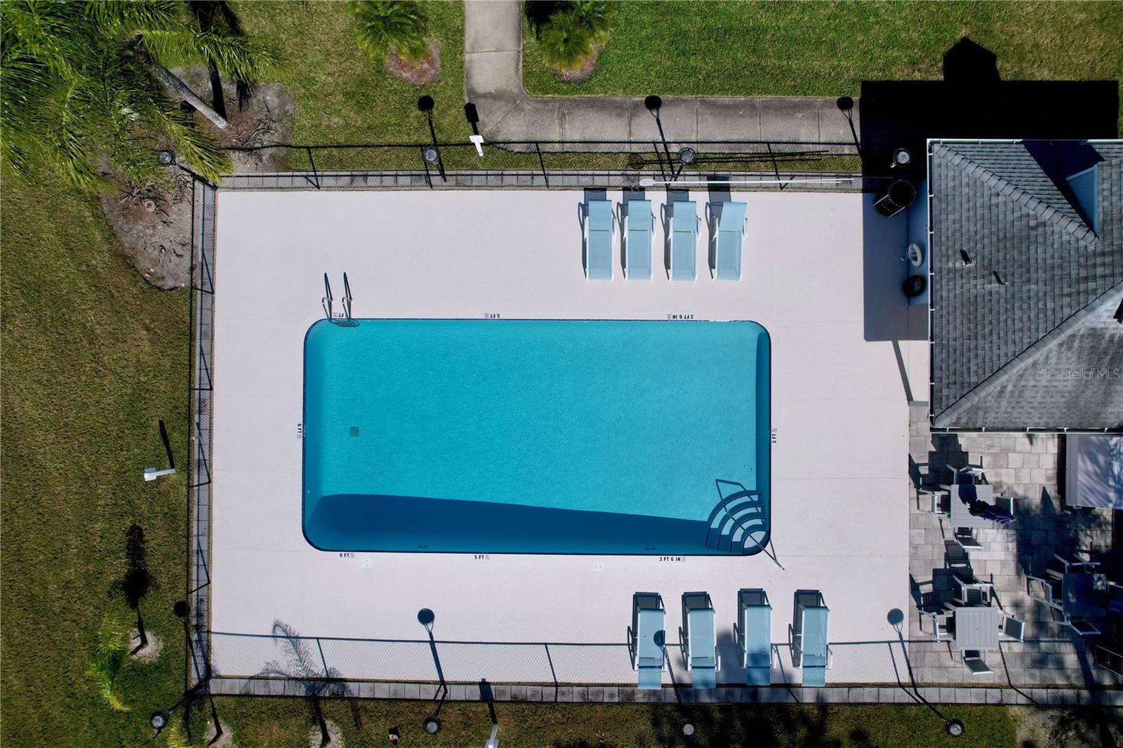 SUN KETCH TWNHMS AT CYPRESS LAKES - Residential