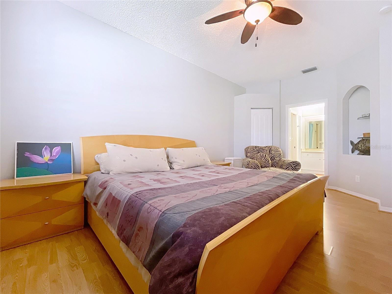 SUN KETCH TWNHMS AT CYPRESS LAKES - Residential