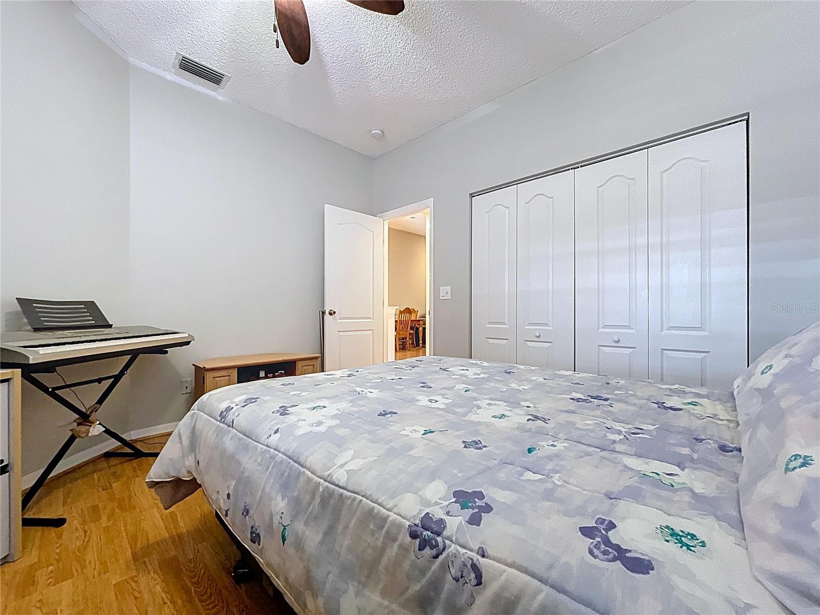 SUN KETCH TWNHMS AT CYPRESS LAKES - Residential