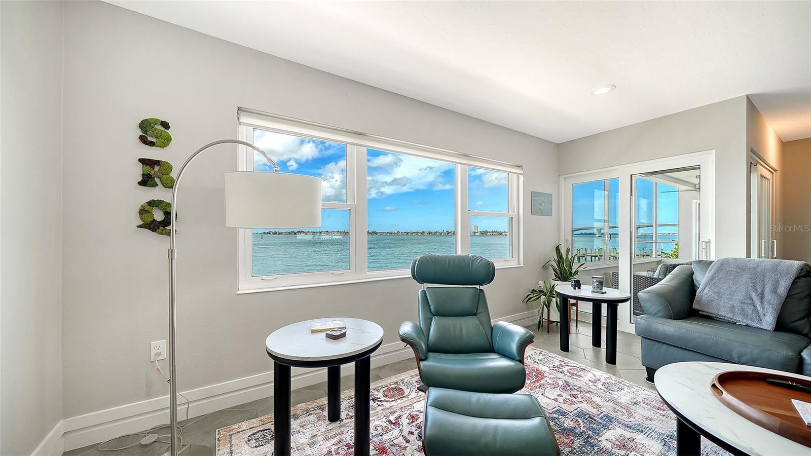 400 GOLDEN GATE POINT 22