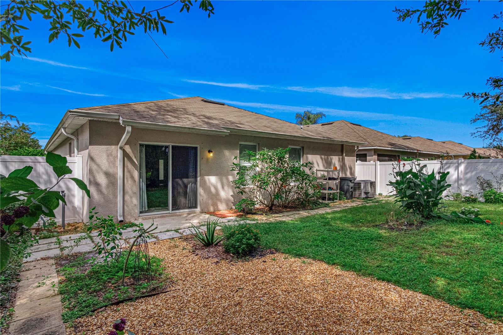 FISHERMANS COVE - Residential