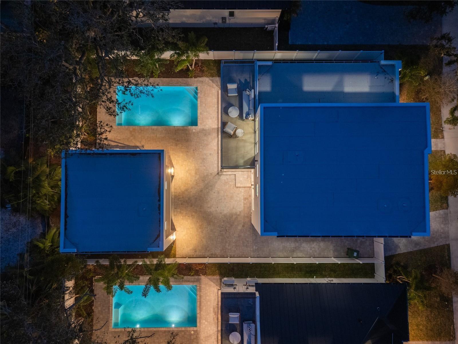 RUSTIC LODGE - Residential