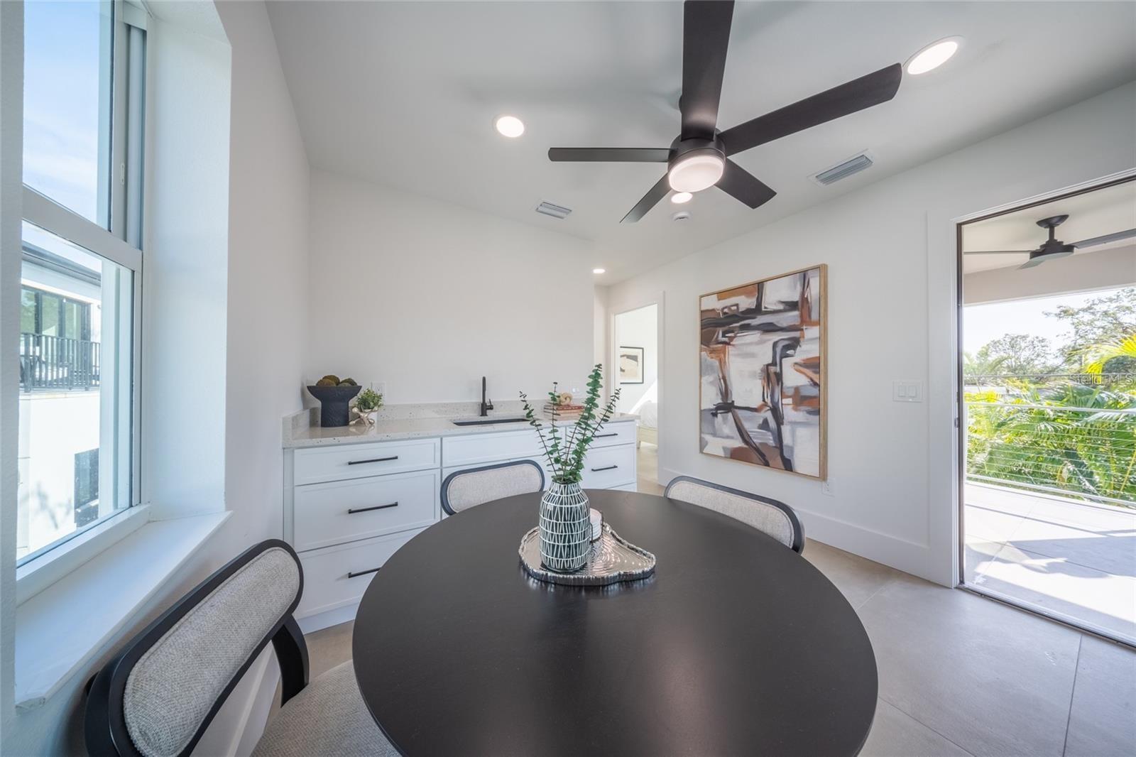 RUSTIC LODGE - Residential