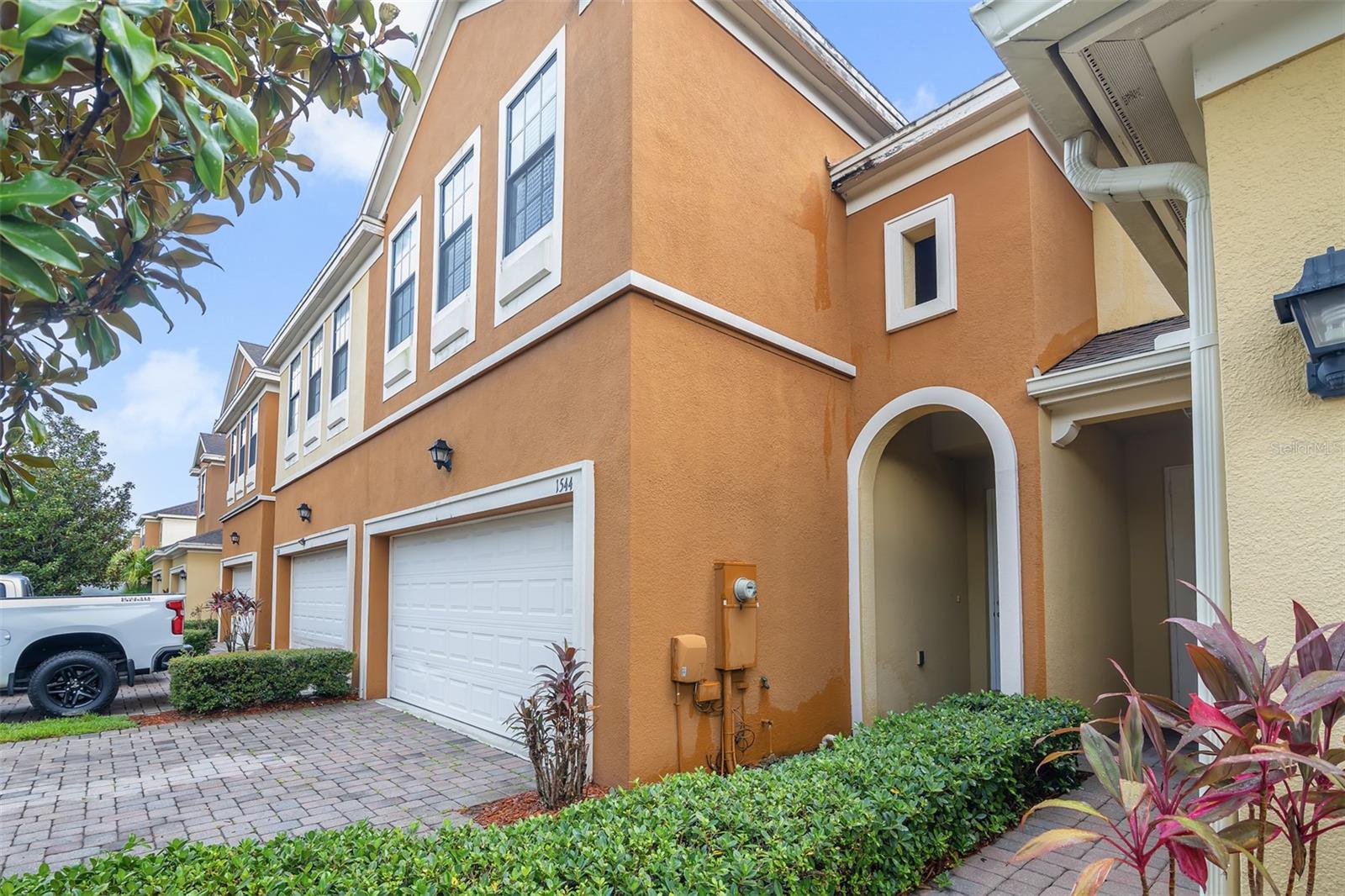1544 PORTOFINO MEADOWS BOULEVARD