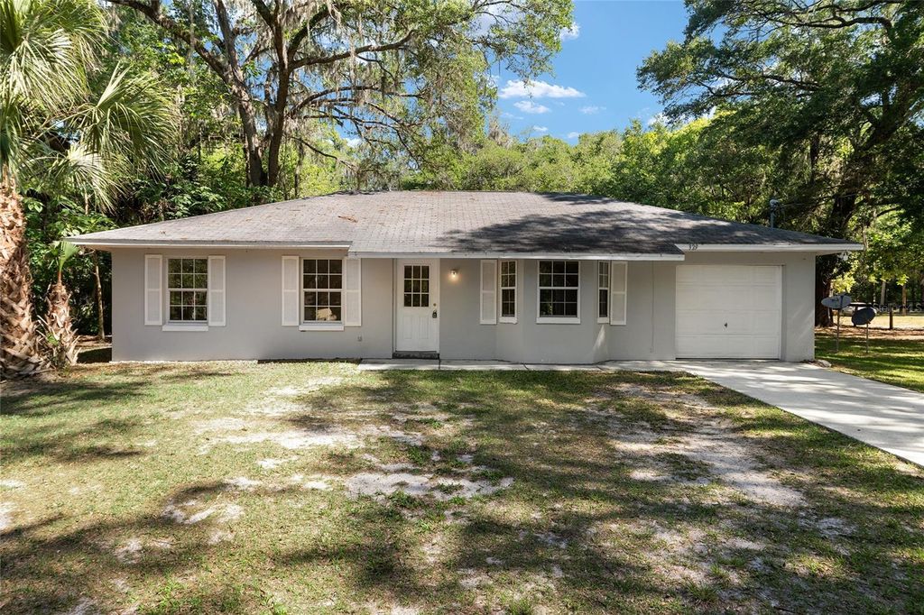 Photo of 4329 NW 155th Street, Reddick, FL 32686 (MLS # OM724981)