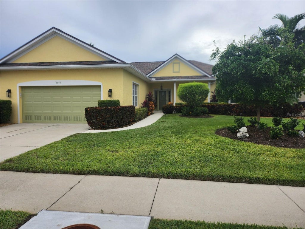 Photo of 8643 46th Avenue Circle W, Bradenton, FL 34210 (MLS # A4707375)