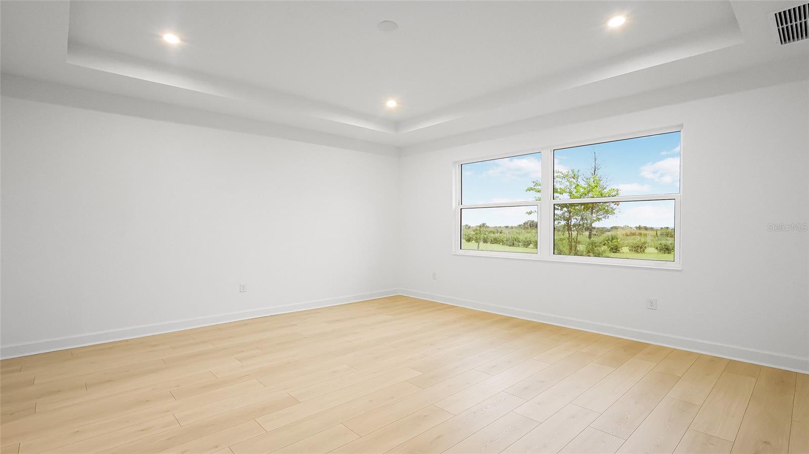 CRESSWIND AT LAKE HARRIS PHASE - Residential