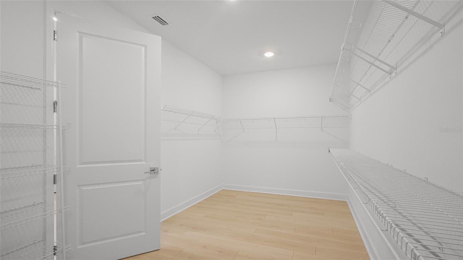 CRESSWIND AT LAKE HARRIS PHASE - Residential