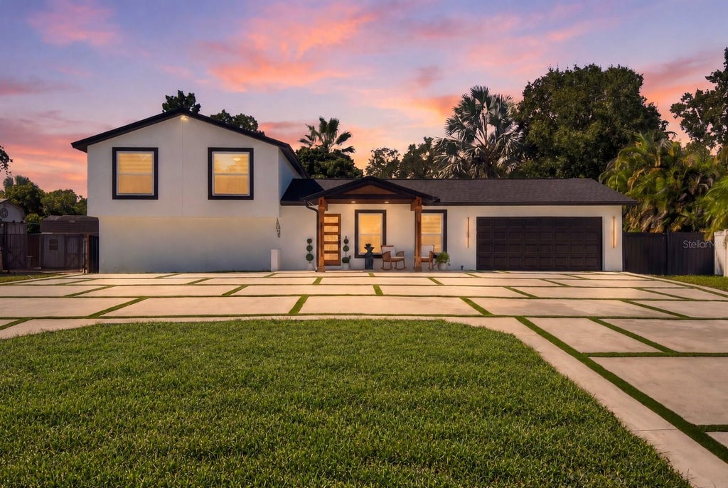 Photo of 13824 Cherry Brook Lane, Tampa, FL 33618 (MLS # TB8560441)