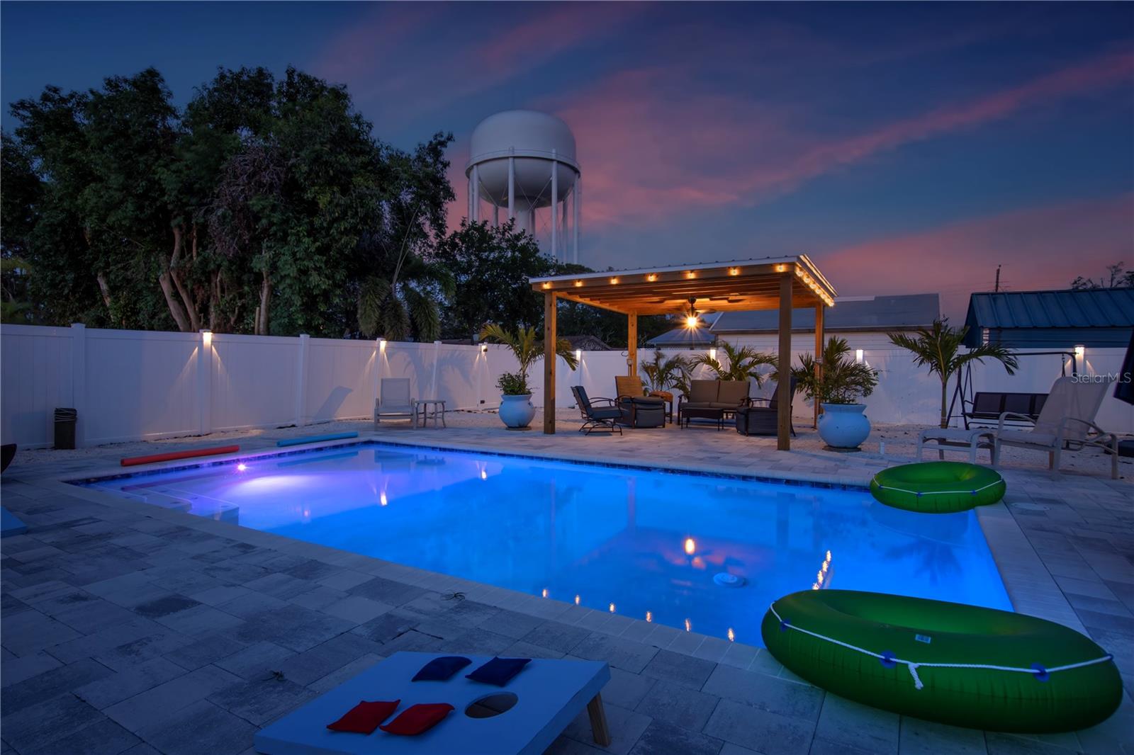 GULF TRAIL RANCHES - Residential Income