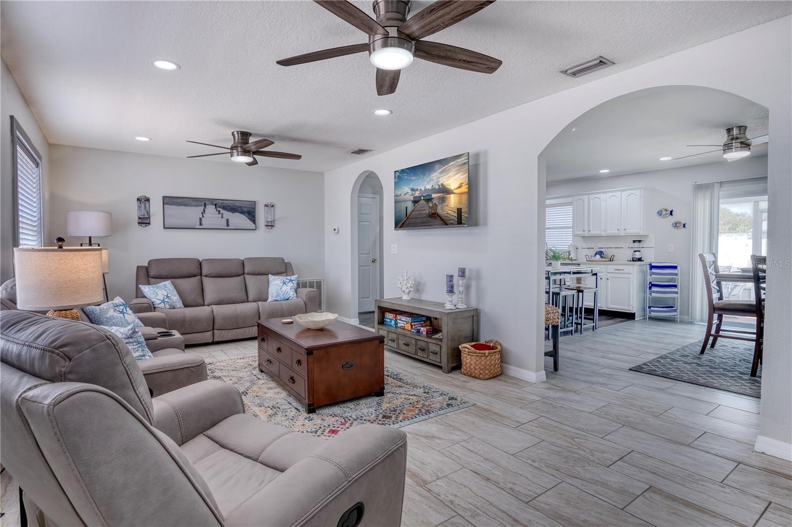 GULF TRAIL RANCHES - Residential Income