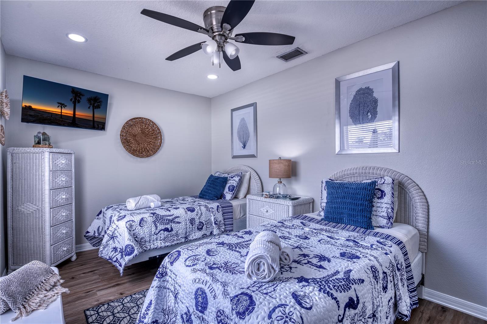 GULF TRAIL RANCHES - Residential Income