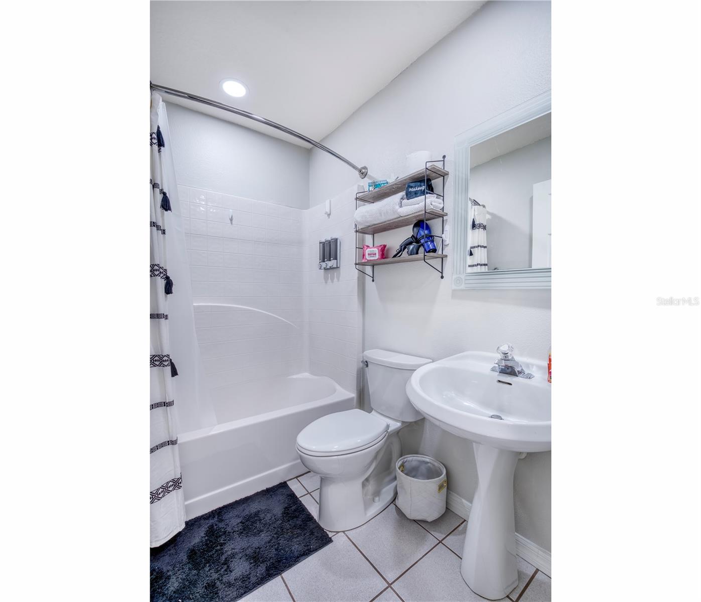 GULF TRAIL RANCHES - Residential Income