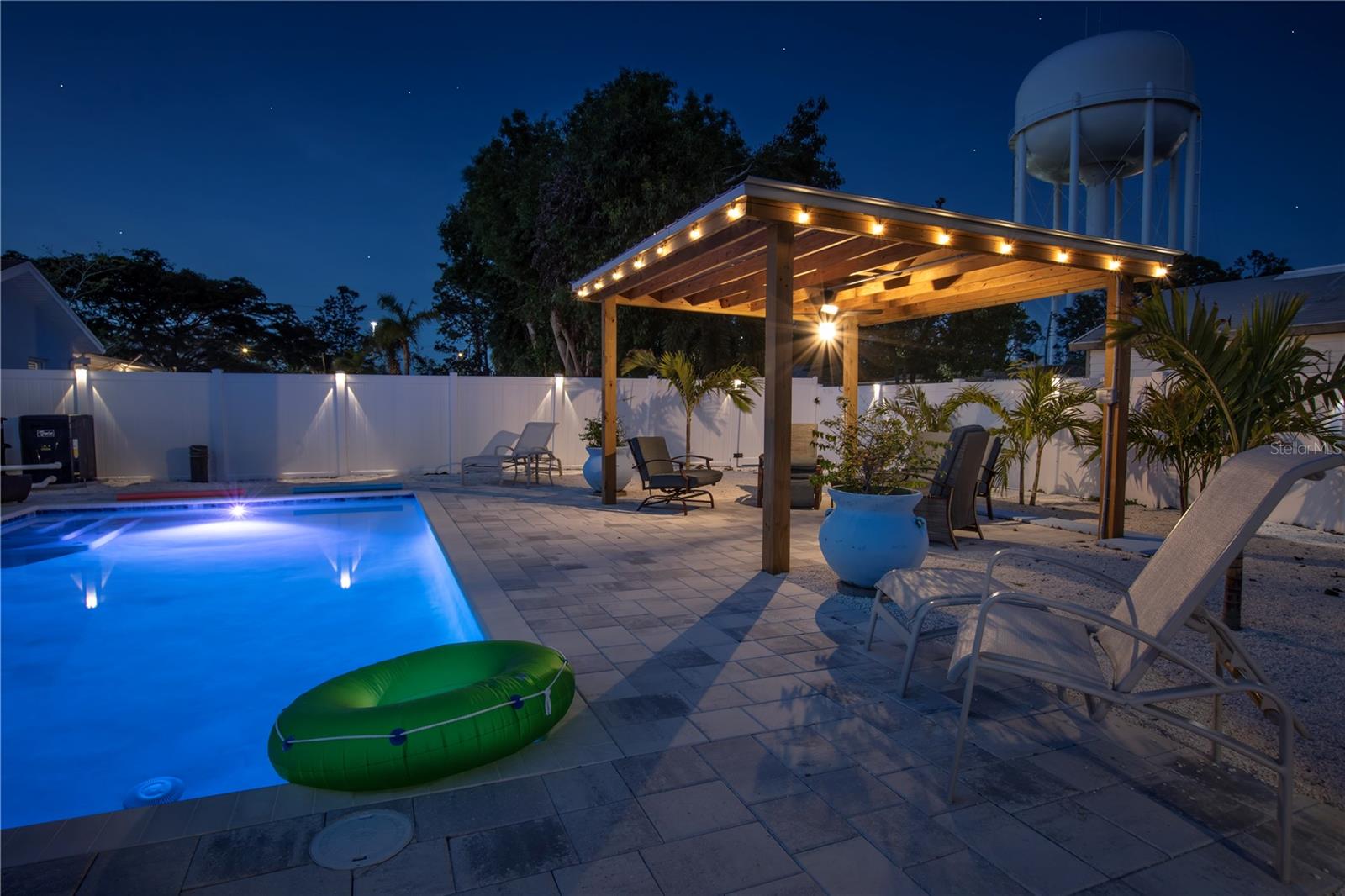 GULF TRAIL RANCHES - Residential Income