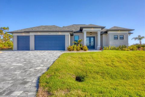 A home in PORT CHARLOTTE