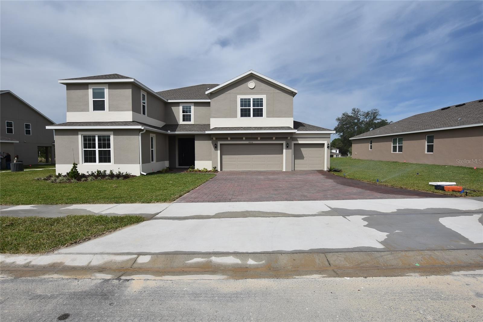 Stunning 2 years Newer Home, the Palmer Model Large 2 story Home at the Bargrove Community of Mt. Dora. 4418 sq.ft. of Heated area. 6 Bedrooms 4.5 Bathrooms.
The Master suite including bonus extra space is on the 2nd floor with the Master Bathroom shower equipped with unique Temperature control device, Roman Tub and Large Master walk-in closet.
On the 2nd floor also another 4 Carpeted Bedrooms 2 Full Baths, Laundry Room and Large Oversized Loft. Two separate staircases.
The guest bedroom suite is located on the 1st floor with 2 entrance doors one leading to the outside, equipped with kitchen like lower and upper cabinets, granite counter top with stainless steel sink and faucet. Master bathroom, shower, tub, and vanity also a walk-in closet.
An Office room is available and accessible from the 3-car garage with tiled tiled entry that leads to family room and stairs.
State of the Art kitchen with Granite counter tops, Large kitchen island. Stainless Steel appliances with Electric oven built-in wall unit, Gas range top, microwave and dishwasher. Large pantry.
Formal dining room with butler’s quarters accessible to kitchen. Breakfast area open to Large Family room, sliding door leads to covered Lanai and screened swimming pool with heated spa and guard fence. Tankless water heater.
The property is conveniently located with easy access to S.R. 441 O.B.T. and Toll Rd 429. About 10 minutes to Mt Dora's Historic downtown, restaurants, shopping and business district.