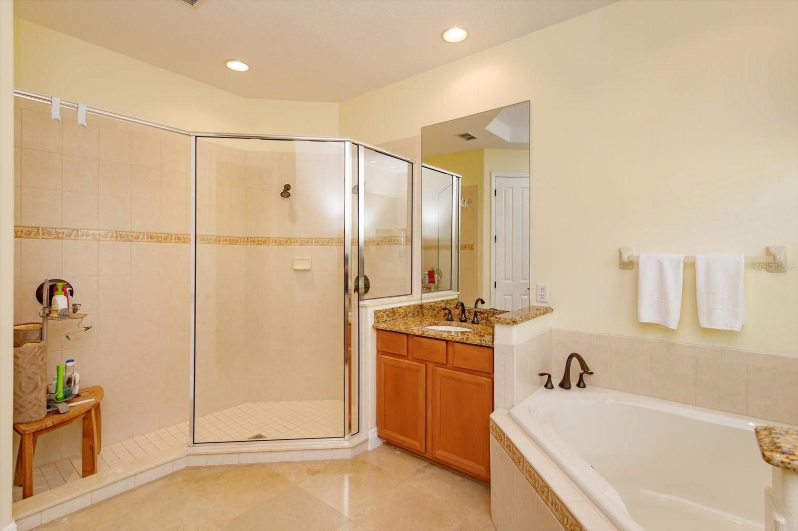 BELLA NOTTE AT VIZCAYA PH 03 A C - Residential