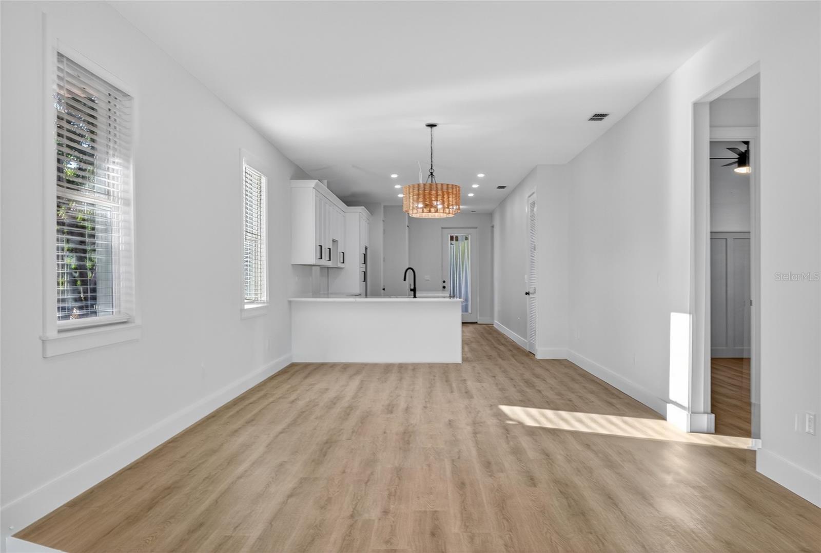 RIVERBEND MANOR - Residential Lease