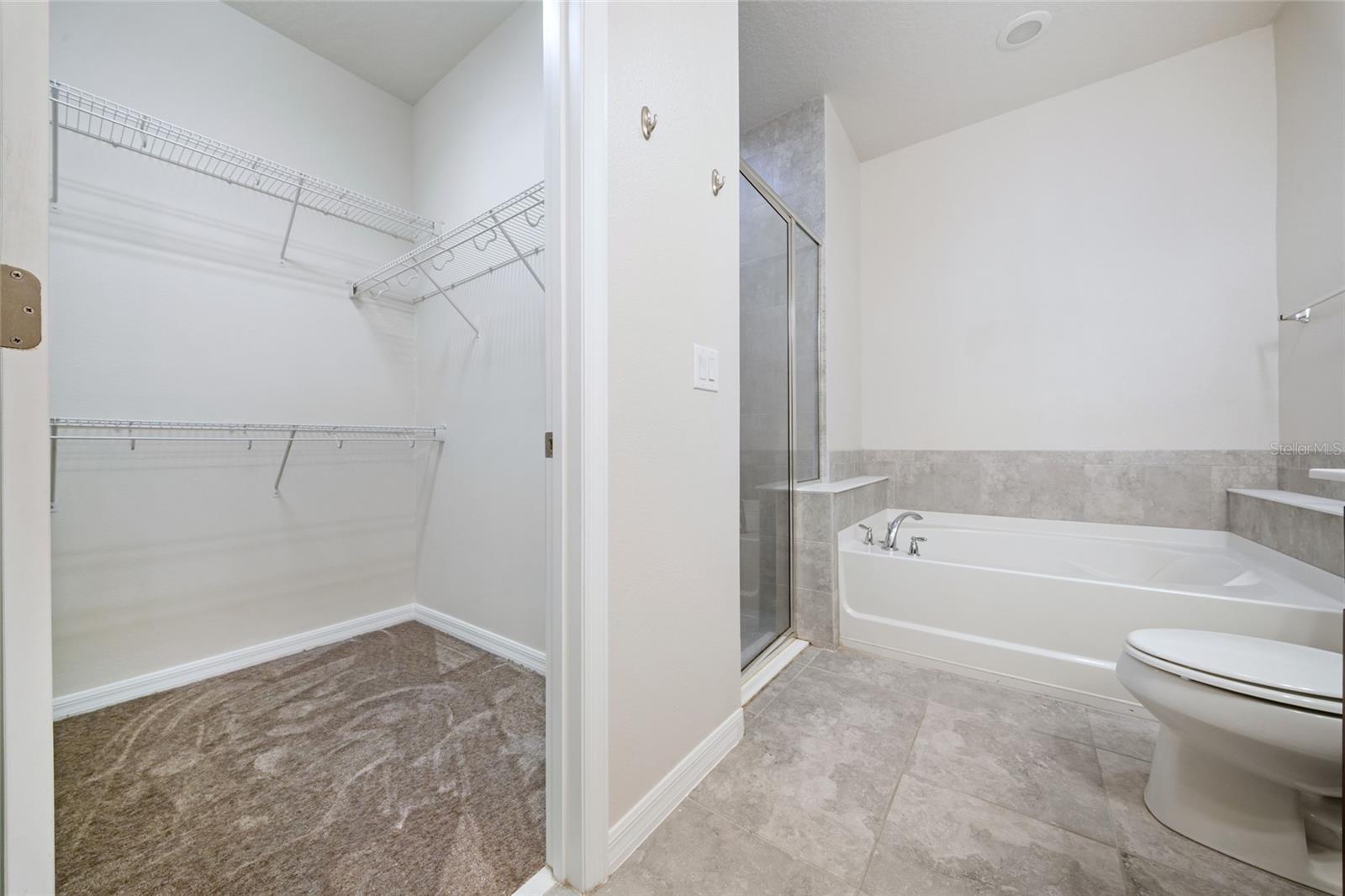 TAPESTRY PH 4 - Residential