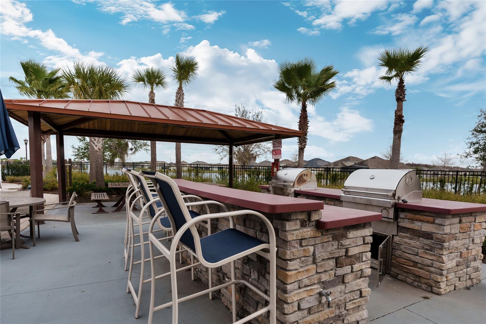 TAPESTRY PH 4 - Residential