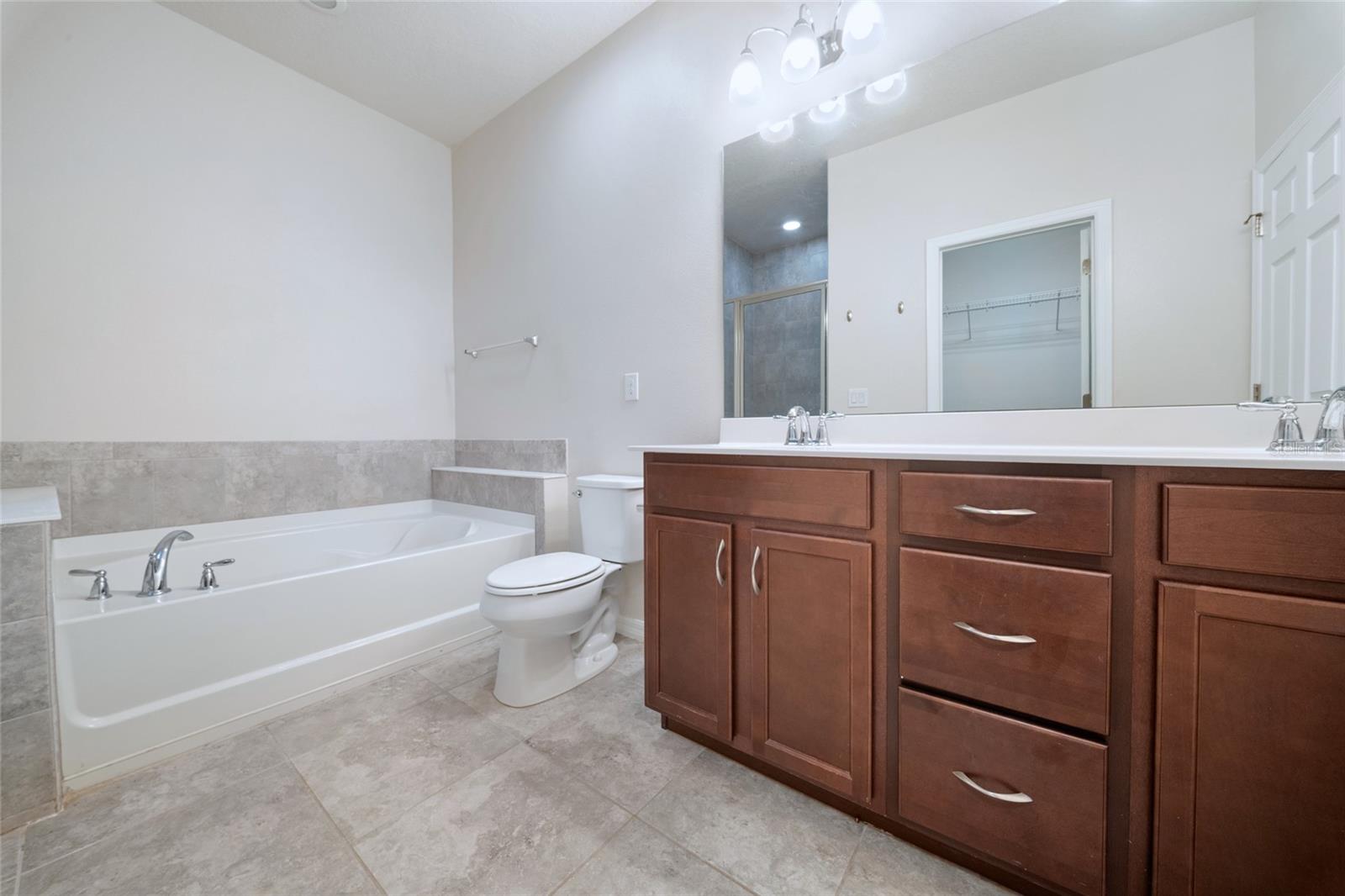 TAPESTRY PH 4 - Residential