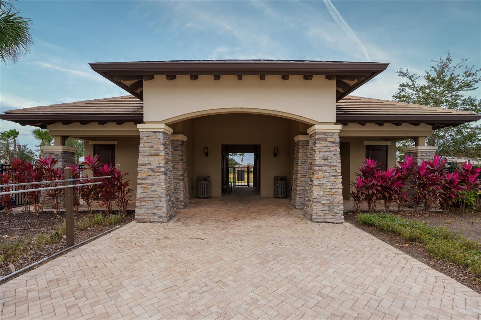 TAPESTRY PH 4 - Residential