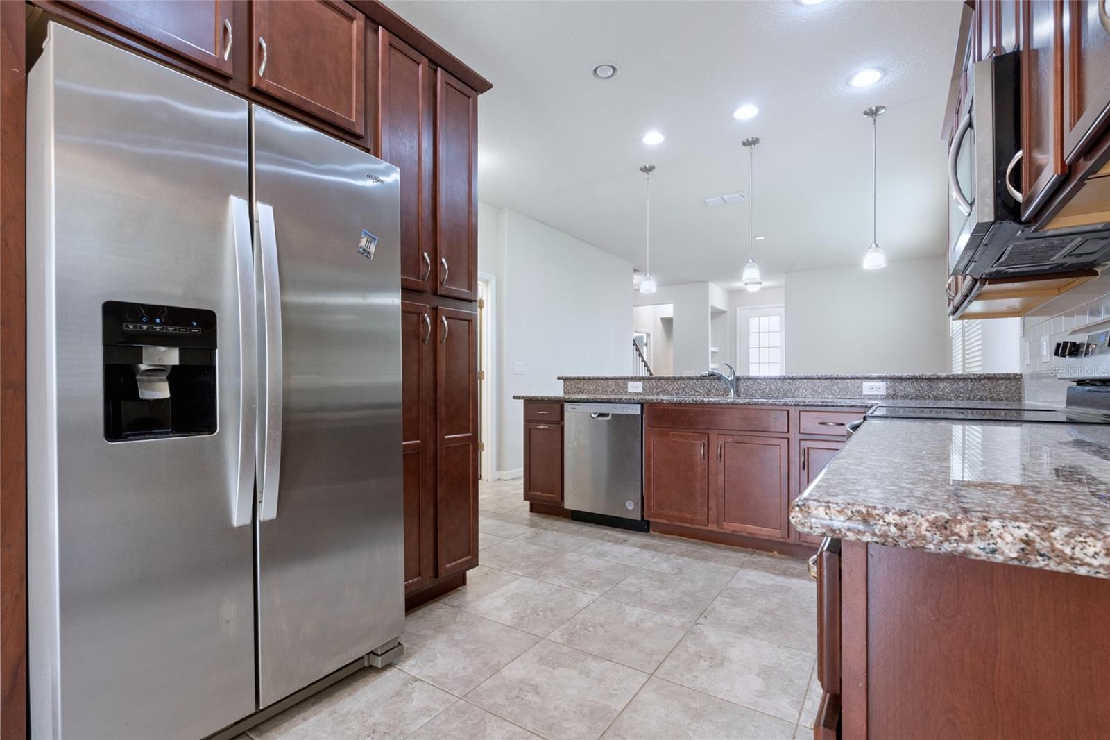 TAPESTRY PH 4 - Residential