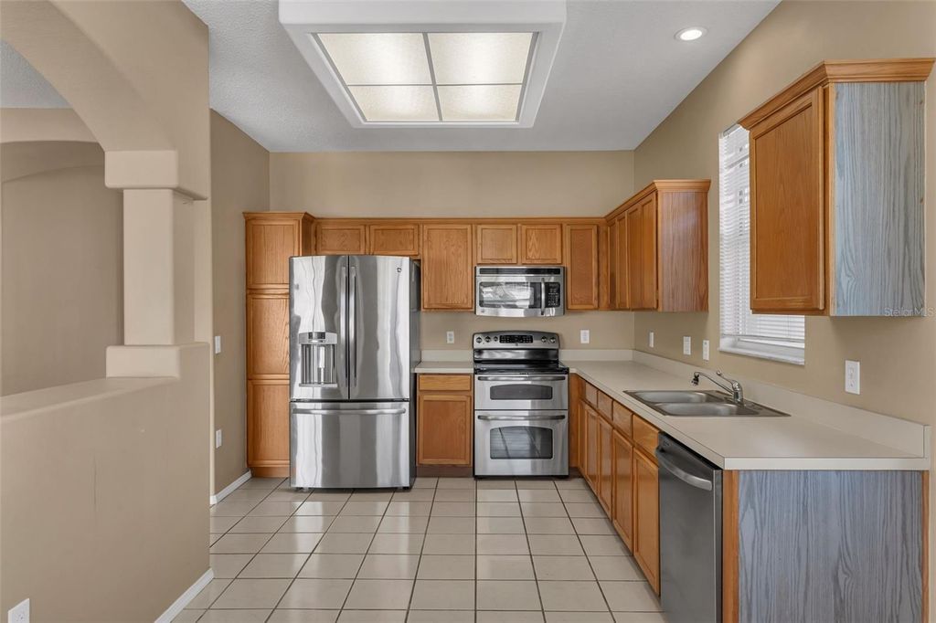 Photo of 2142 Bridgeview Circle, Orlando, FL 32824 (MLS # O6361879)