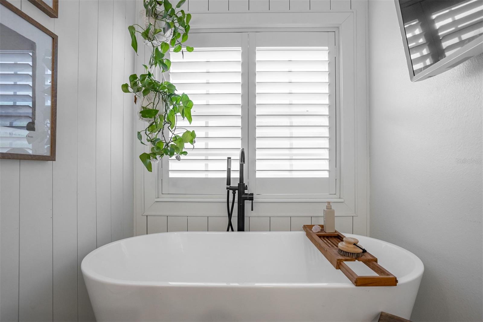 WOOD GROVE - Residential