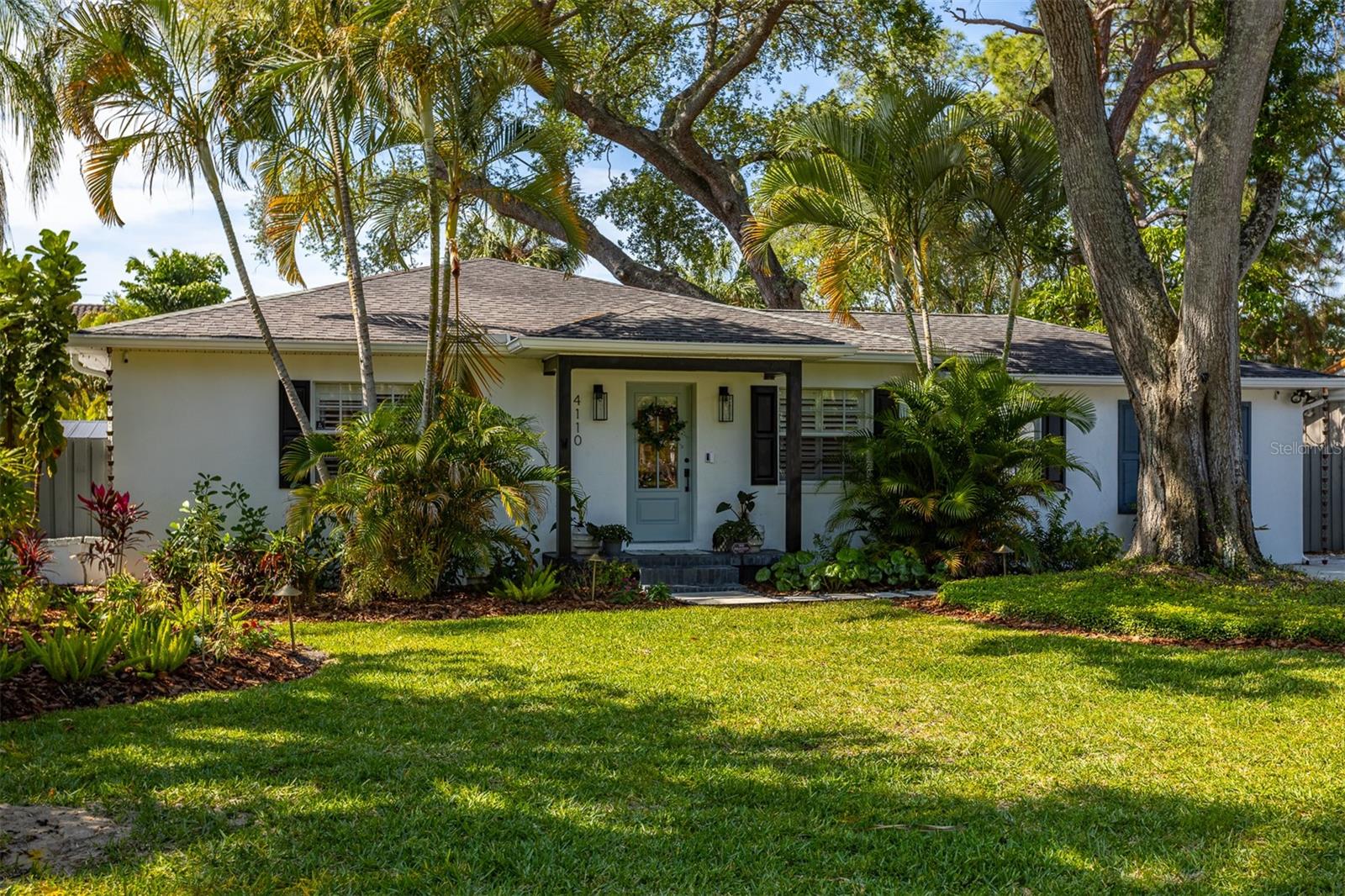 WOOD GROVE - Residential