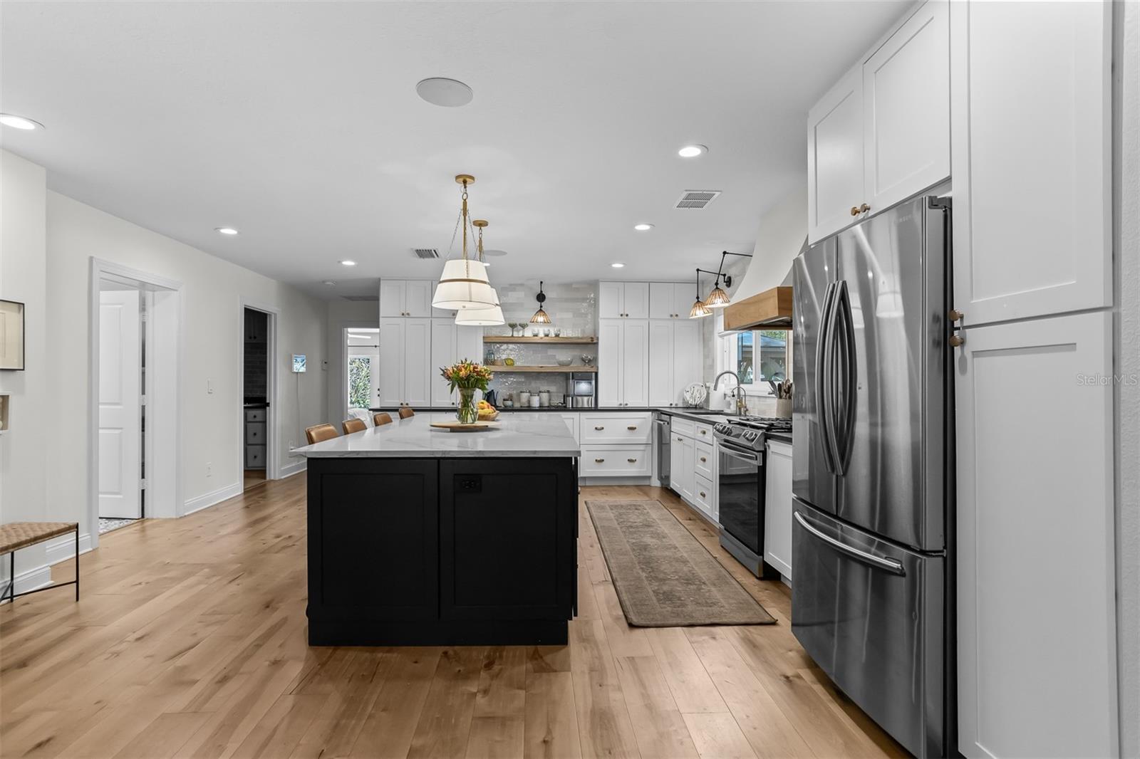 WOOD GROVE - Residential